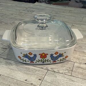 VTG 1975 Corning Ware Country Festival A-8-B Bake Serve Bowl Dish & LID Birds